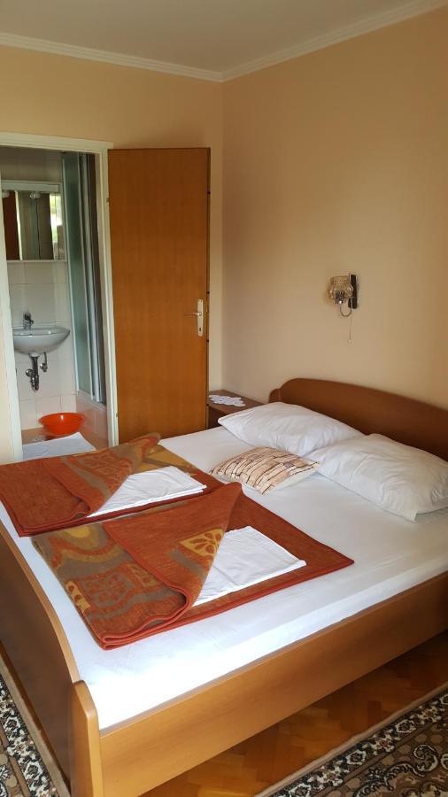 Anka Bunic Bed and Breakfast Rab Town Buitenkant foto