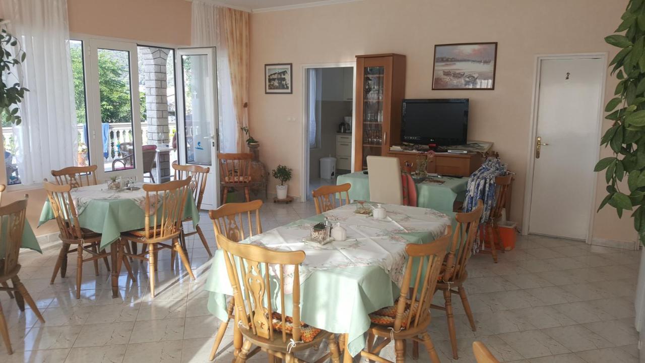 Anka Bunic Bed and Breakfast Rab Town Buitenkant foto