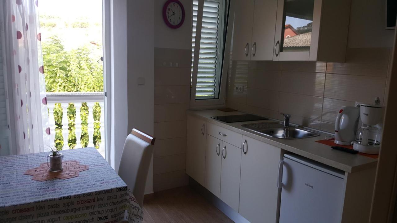 Anka Bunic Bed and Breakfast Rab Town Buitenkant foto