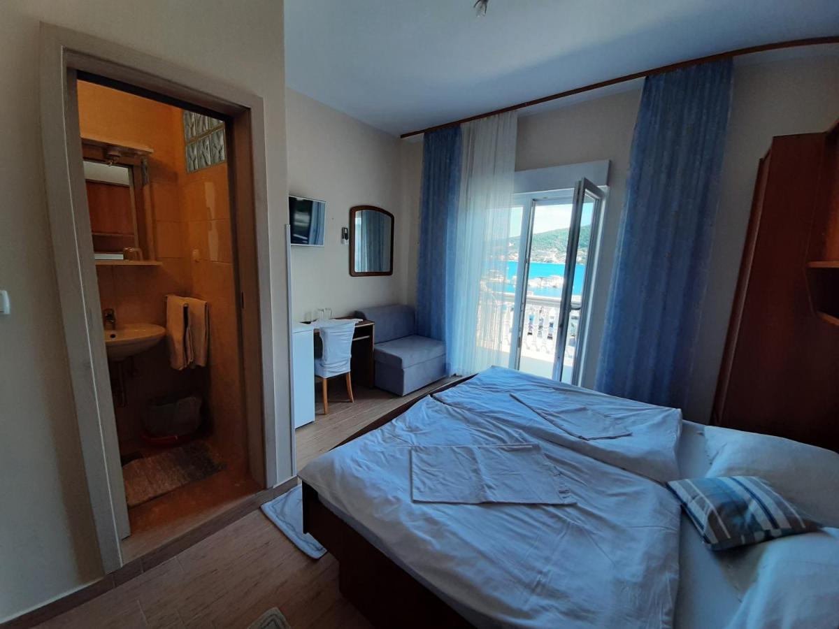 Anka Bunic Bed and Breakfast Rab Town Buitenkant foto