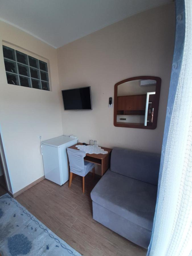 Anka Bunic Bed and Breakfast Rab Town Buitenkant foto